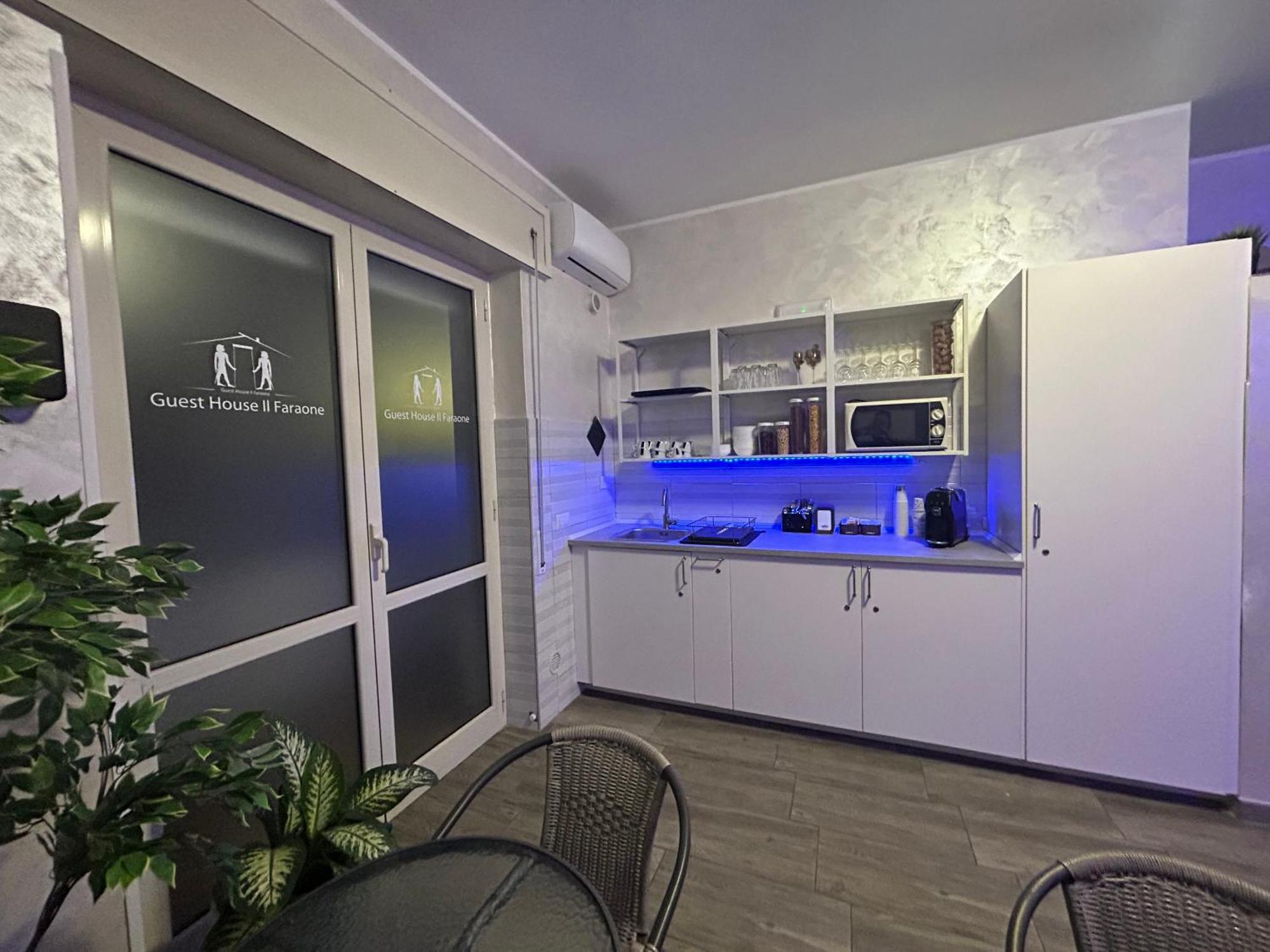 Guest House Il Faraone Fiumicino Luaran gambar