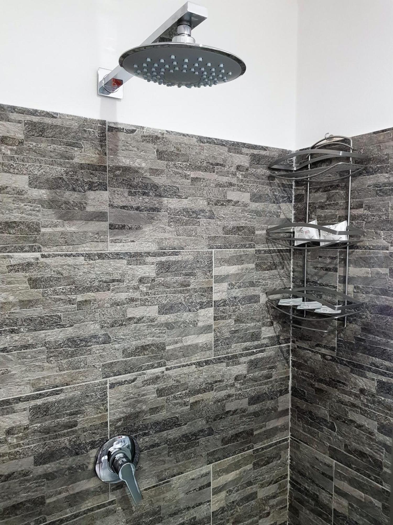 Guest House Il Faraone Fiumicino Luaran gambar
